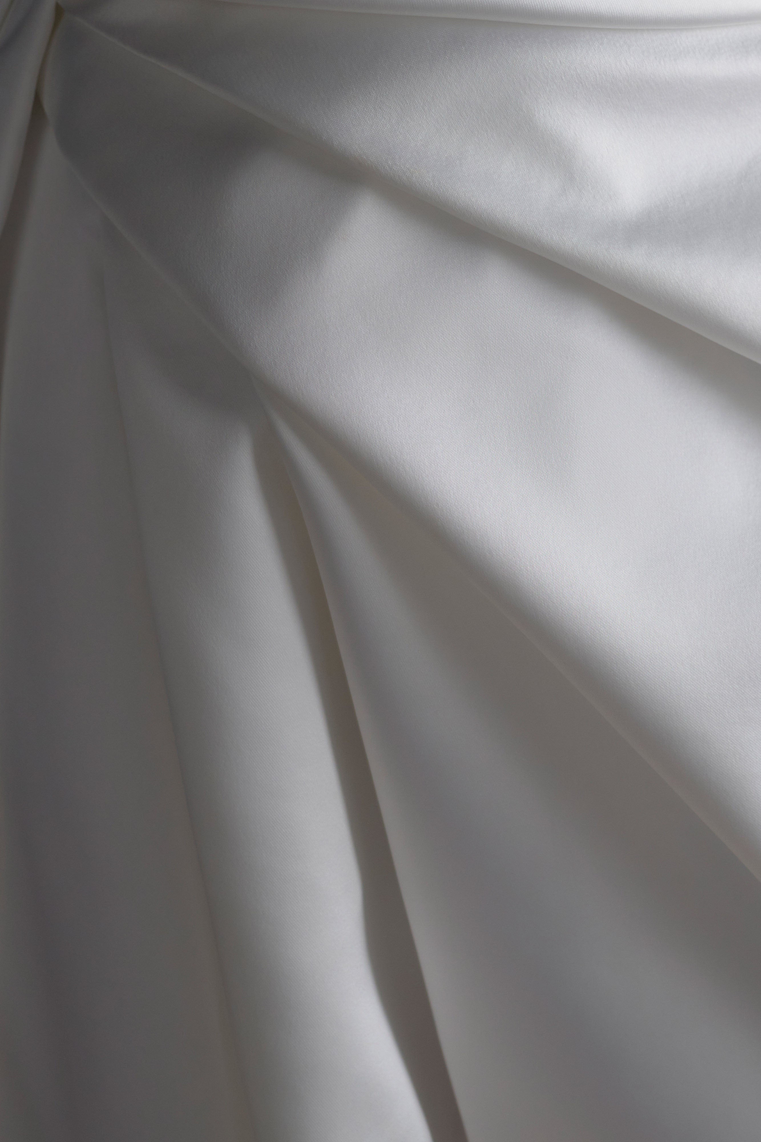 Lora Strapless Satin Mini Dress - White