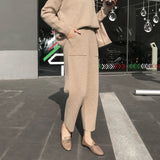 Autumn 2025 Autumn And Winter New Set Of Sweater Thin Knit Trousers Casual Suit Women's Two-Set HZ1220