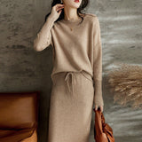 Export French Women's Clothing To Cut The European Goods Early Autumn Fashion Two Sets Of Sweater Suit Skirt Knitted One Skirt HZ1220