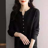 Baiting Design Sweater Coat Wearing Pure Autumn And Winter Korean 2025 Simple Knitted Bottom Shirt Temperament New HZ1208