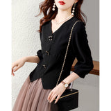 Design-Sensitive Niche Shirt Women 2025 Spring New Seven-Sleeve V-Necked Black Waist-Skinny Blouse Tide HZ1220
