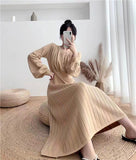Autumn And Winter Goddess Fan Sweater Dress 2025 New Female Waist Thin French Style Knitted Dress Dress Dress Dress Dress HZ1220