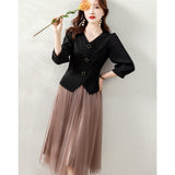 Design-Sensitive Niche Shirt Women 2025 Spring New Seven-Sleeve V-Necked Black Waist-Skinny Blouse Tide HZ1220