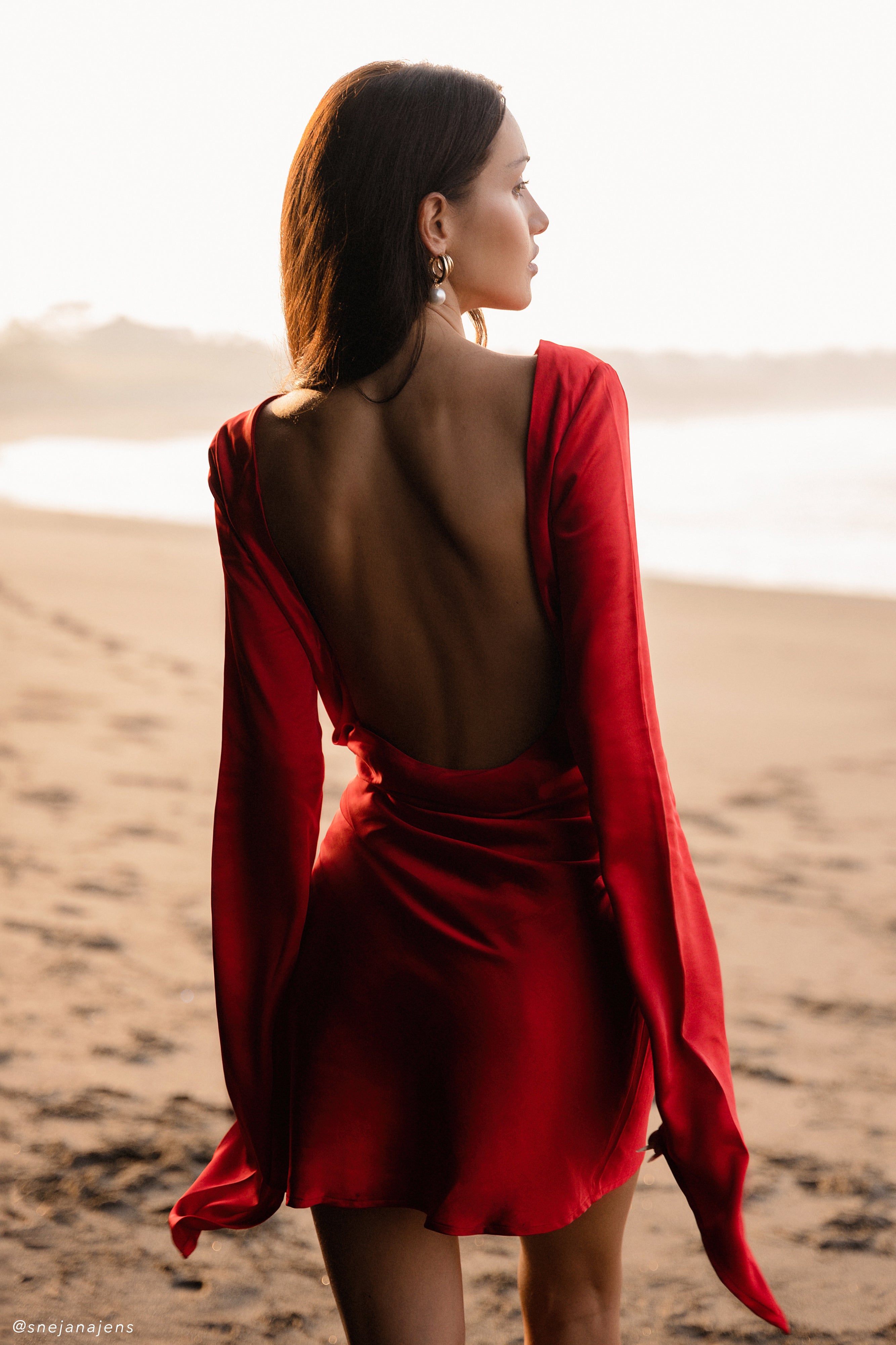 Davina Satin Long Sleeve Mini Dress - Red